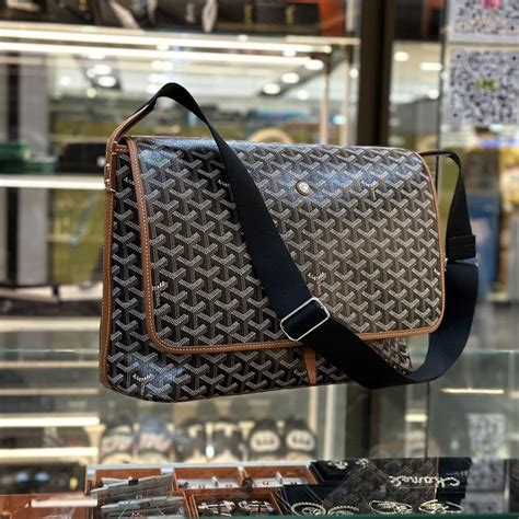 сумка goyard мужская|Capetien MM Messenger Bag .